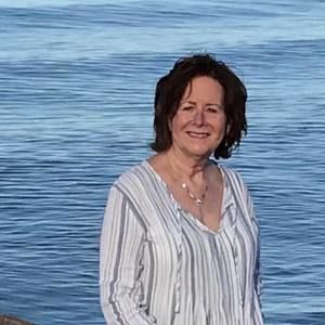 Meet your Posher, Rita